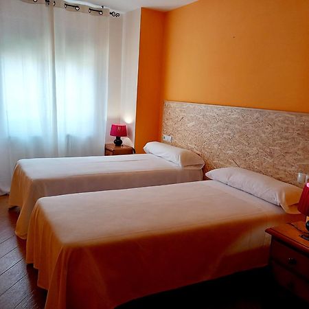 Hotel Rural Orquidea Velilla del Rio Carrion Extérieur photo