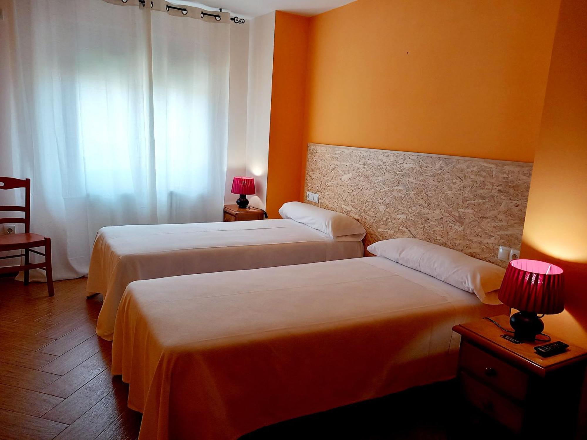 Hotel Rural Orquidea Velilla del Rio Carrion Extérieur photo