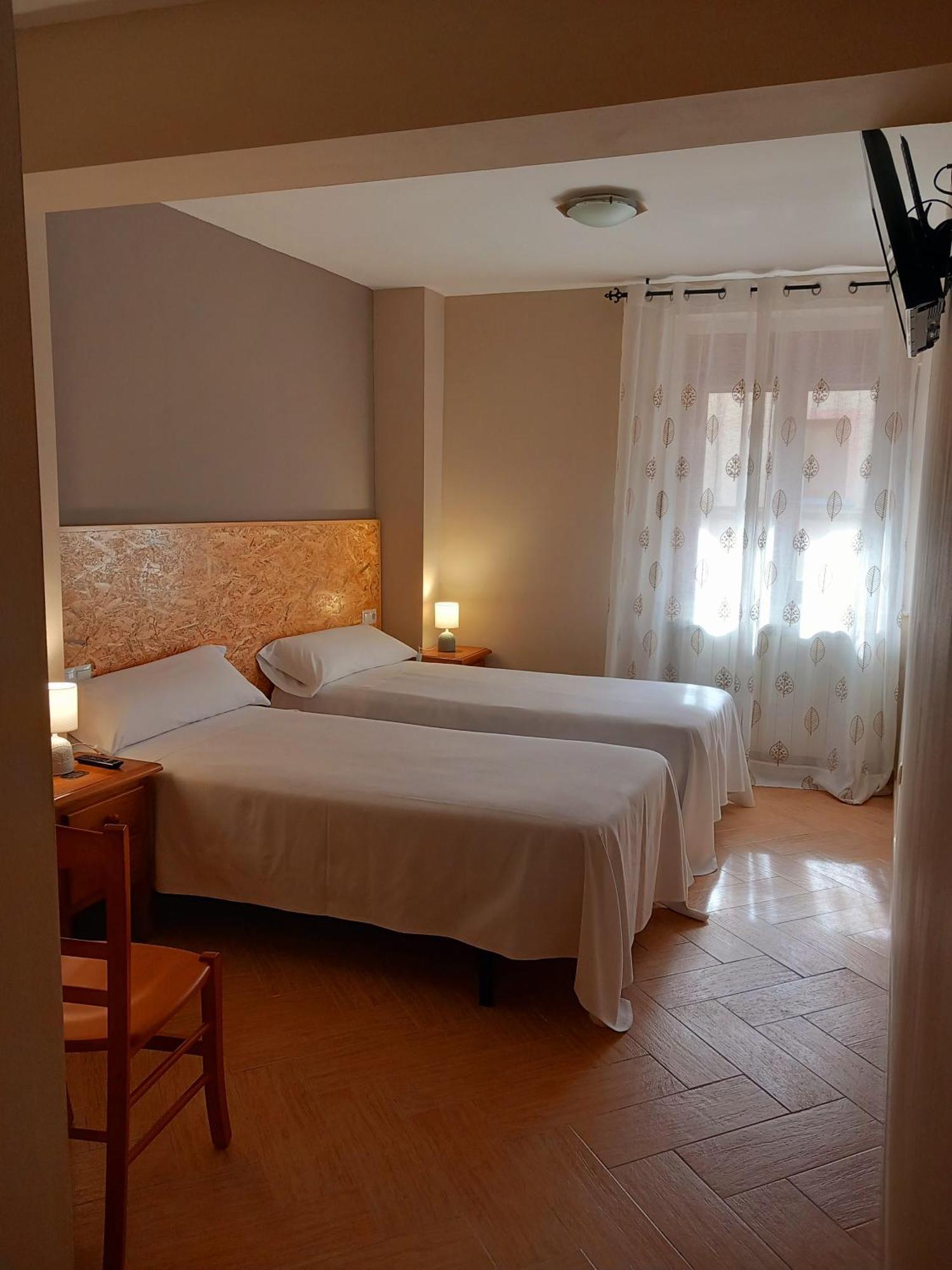 Hotel Rural Orquidea Velilla del Rio Carrion Extérieur photo