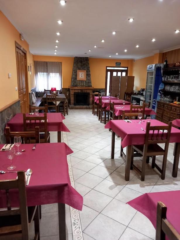 Hotel Rural Orquidea Velilla del Rio Carrion Extérieur photo